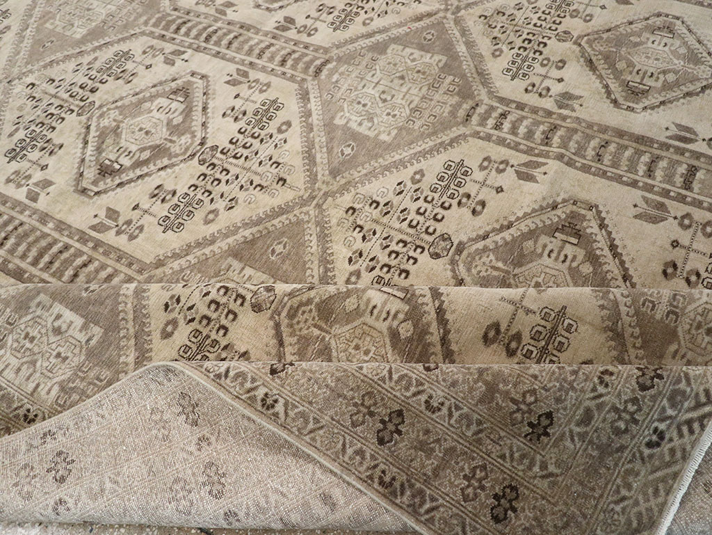Vintage Persian Afshar Room Size Carpet, No.32468 - Gsblank