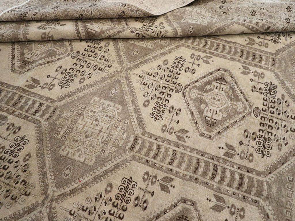 Vintage Persian Afshar Room Size Carpet, No.32468 - Gsblank