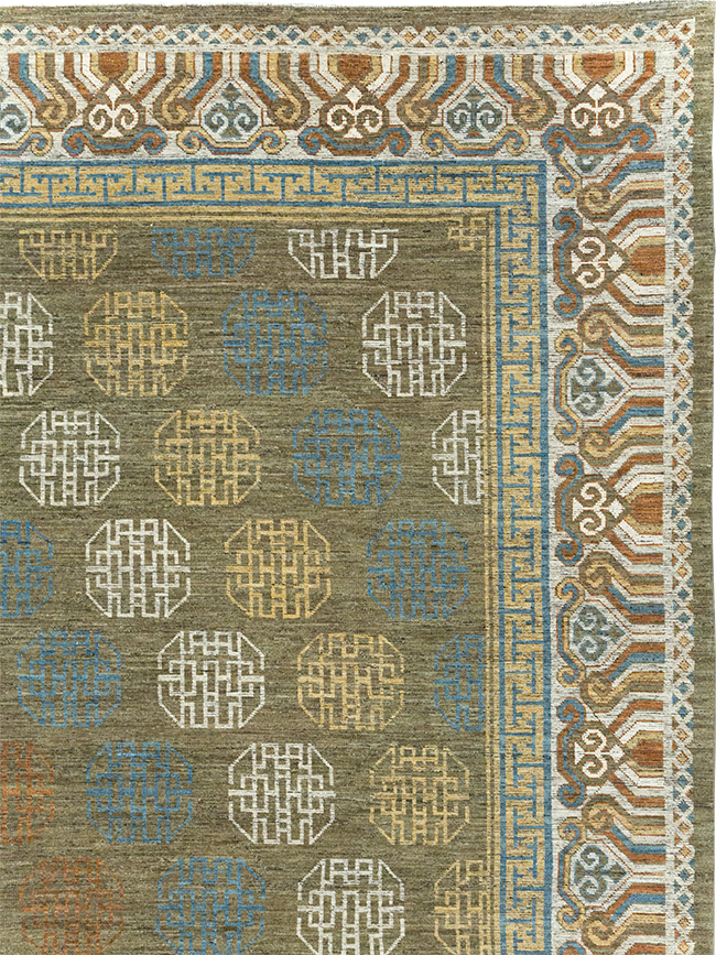 Modern East Turkestan Khotan Room Size Carpet, No.32476 - Gsblank