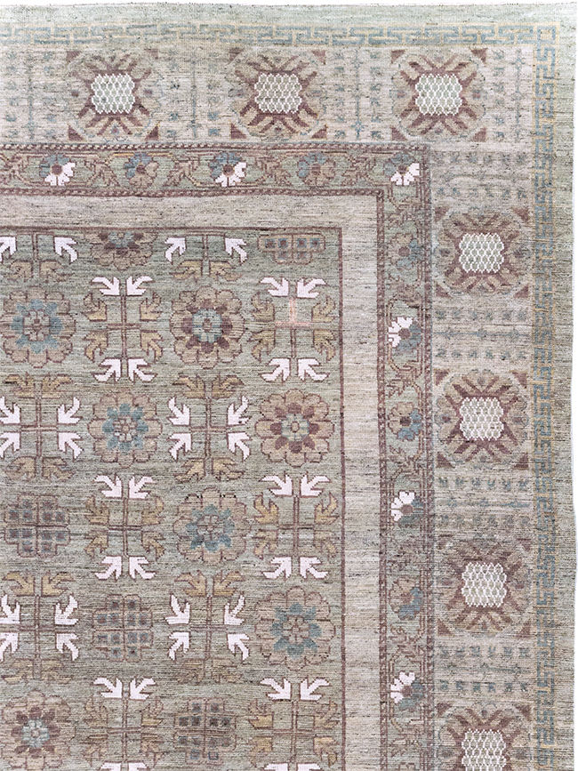 Modern East Turkestan Khotan Room Size Carpet, No.32483 - Gsblank