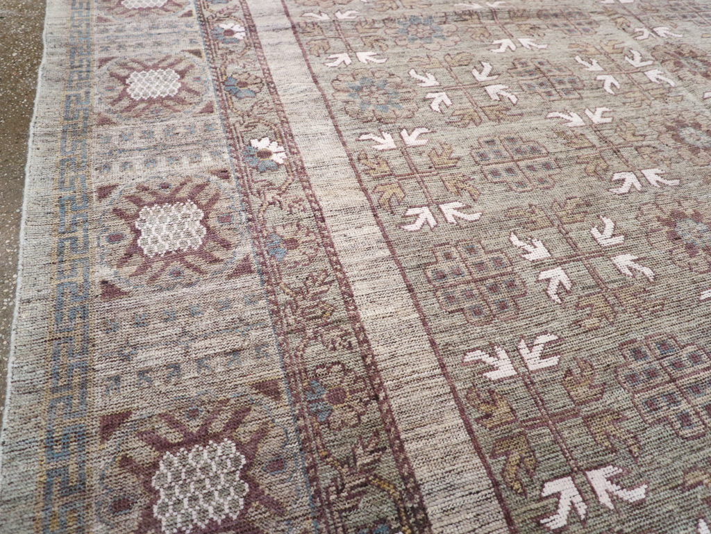 Modern East Turkestan Khotan Room Size Carpet, No.32483 - Gsblank