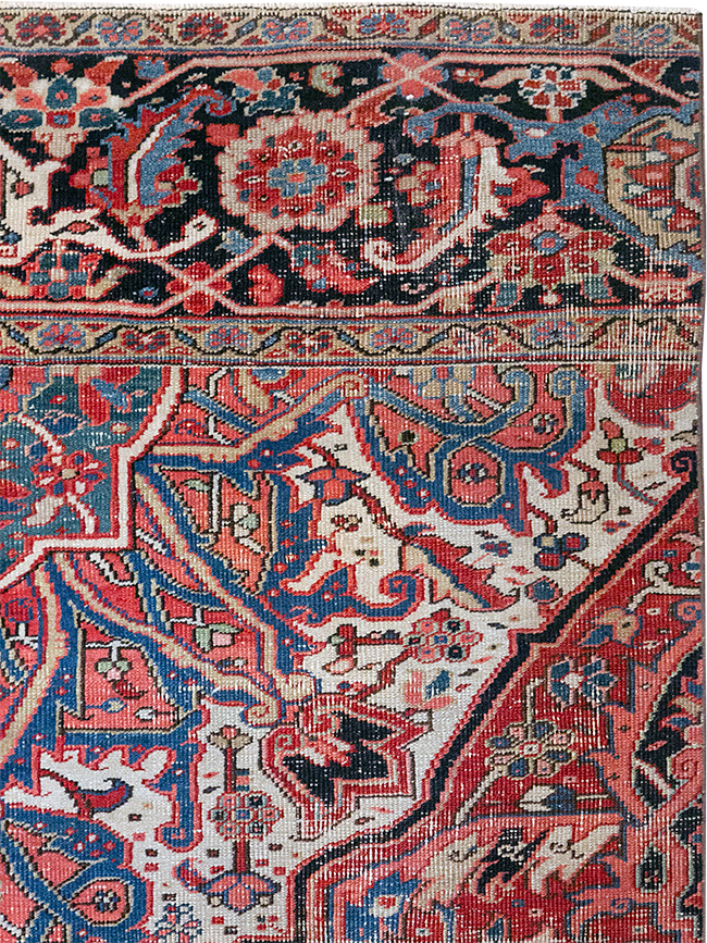 Antique Persian Heriz Rug, No.32492 - Gsblank