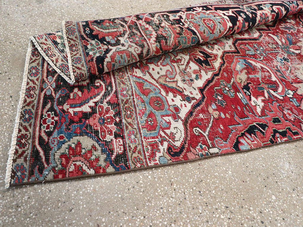 Antique Persian Heriz Rug, No.32492 - Gsblank
