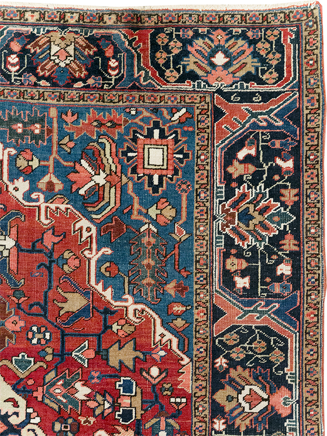 Antique Persian Heriz Small Room Size Carpet, No.32497 - Gsblank
