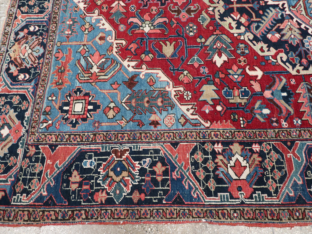 Antique Persian Heriz Small Room Size Carpet, No.32497 - Gsblank