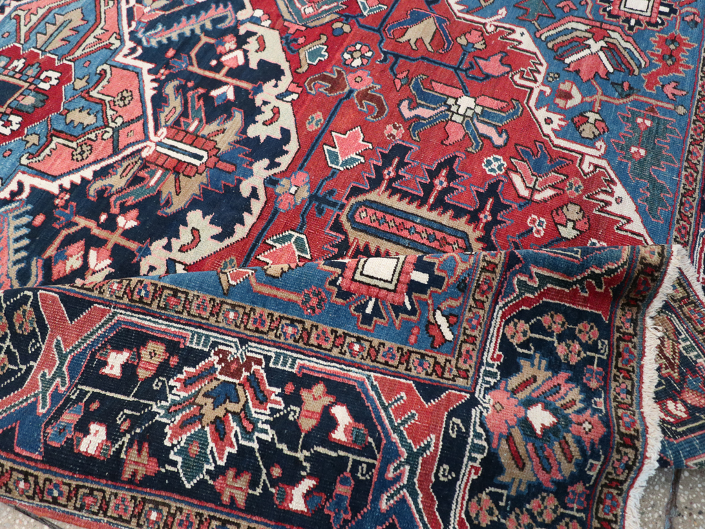 Antique Persian Heriz Small Room Size Carpet, No.32497 - Gsblank