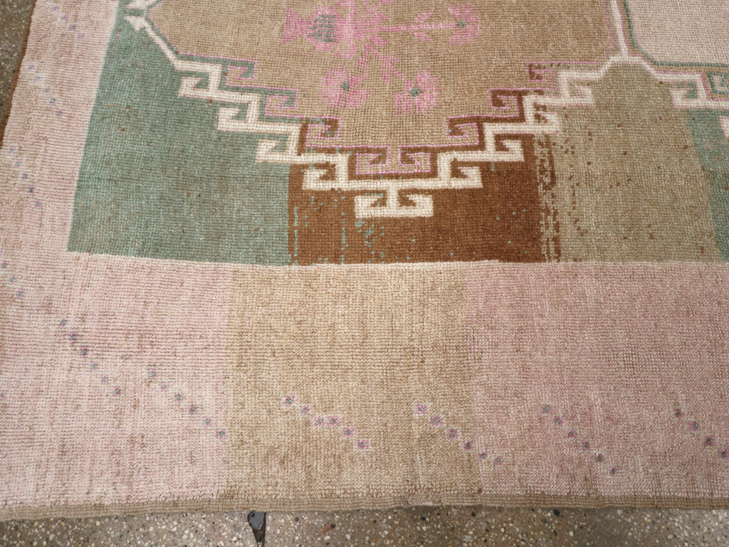 Vintage Turkish Anatolian Wide Gallery Runner, No.32503 - Gsblank