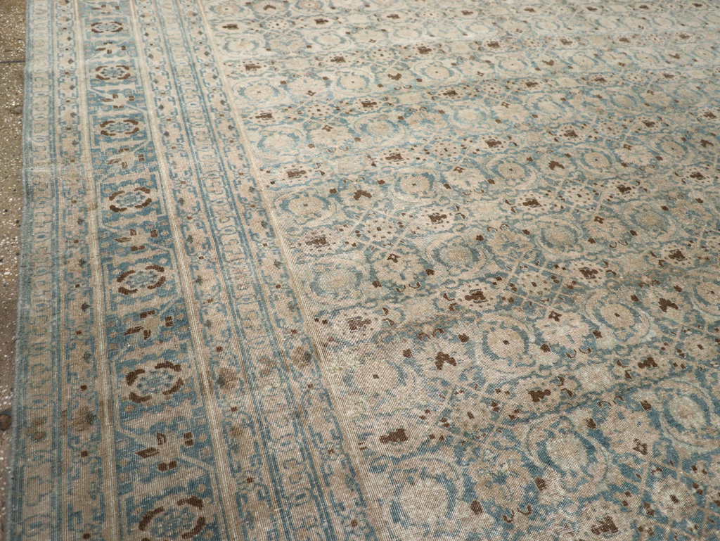 Antique Persian Tabriz Carpet, No.32504 - Gsblank