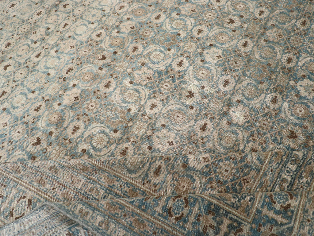 Antique Persian Tabriz Carpet, No.32504 - Gsblank