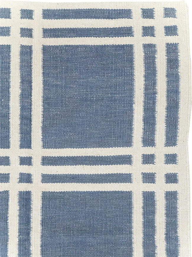 Swedish Inspired Contemporary Turkish Flatweave Accent Rug, No.32505 - Gsblank