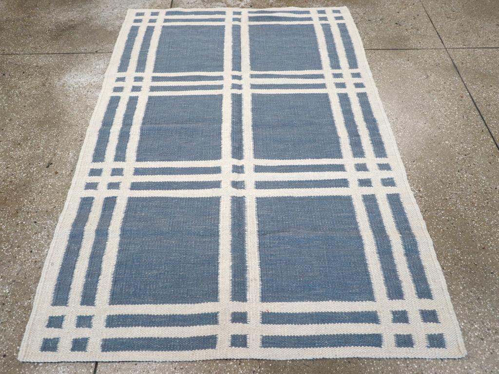 Swedish Inspired Contemporary Turkish Flatweave Accent Rug, No.32505 - Gsblank