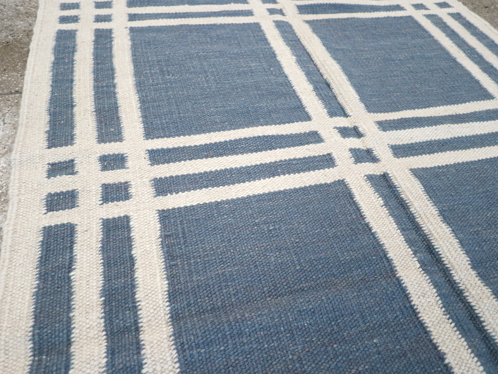 Swedish Inspired Contemporary Turkish Flatweave Accent Rug, No.32505 - Gsblank