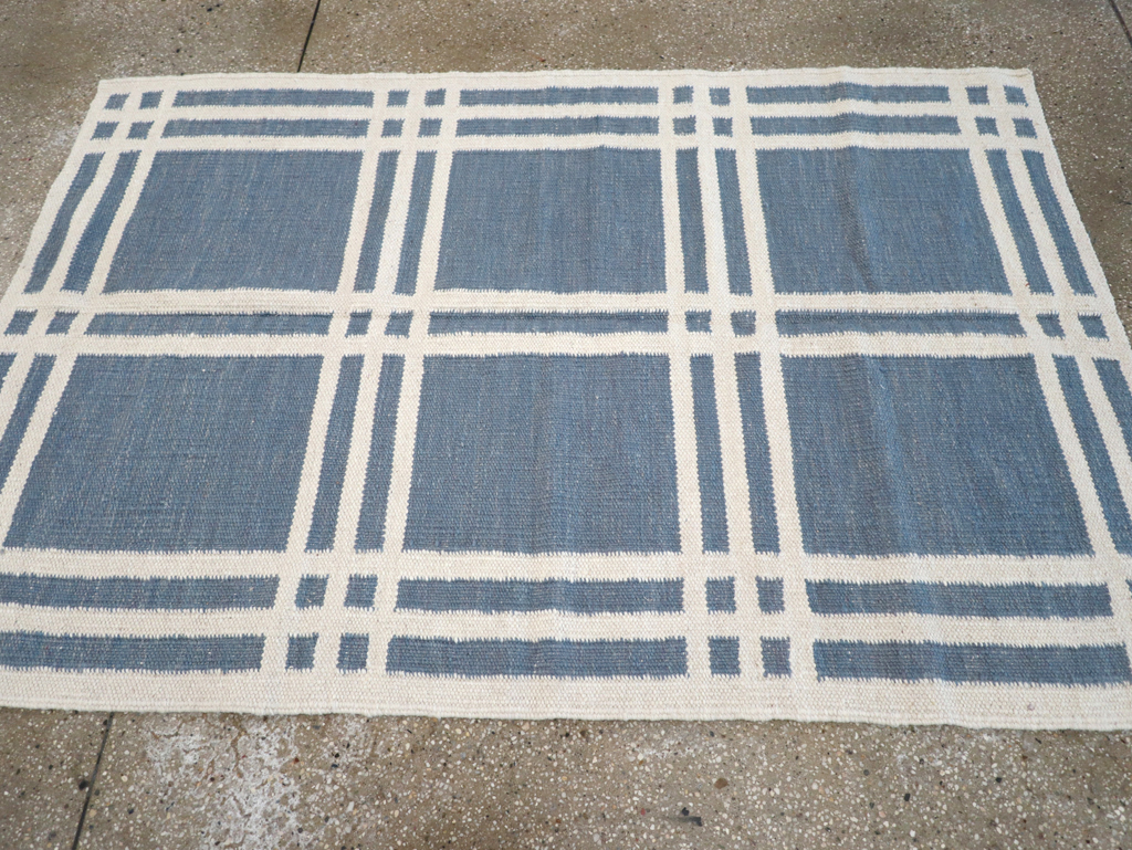 Swedish Inspired Contemporary Turkish Flatweave Accent Rug, No.32505 - Gsblank