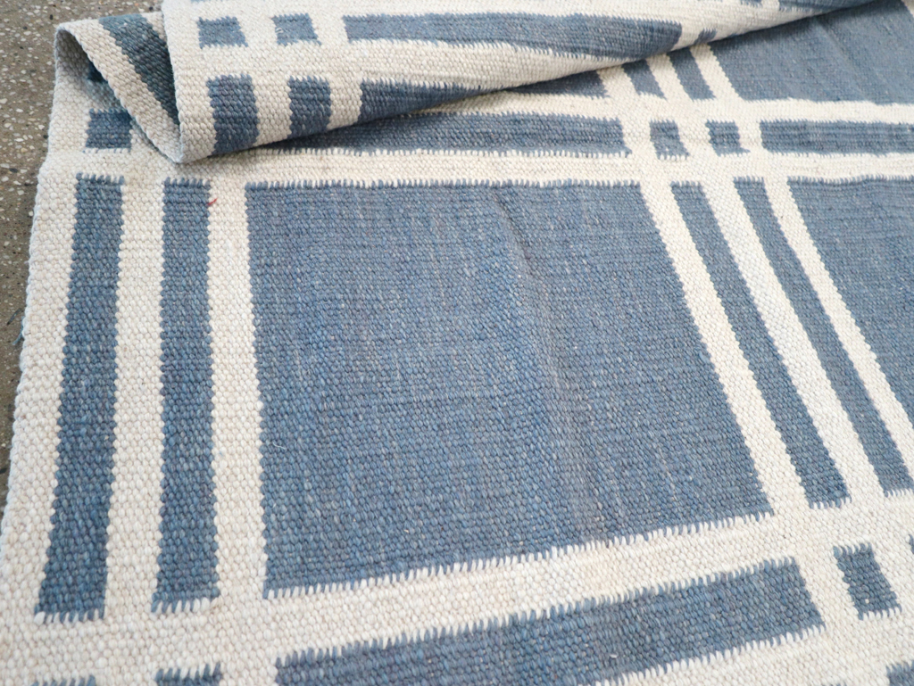 Swedish Inspired Contemporary Turkish Flatweave Accent Rug, No.32505 - Gsblank