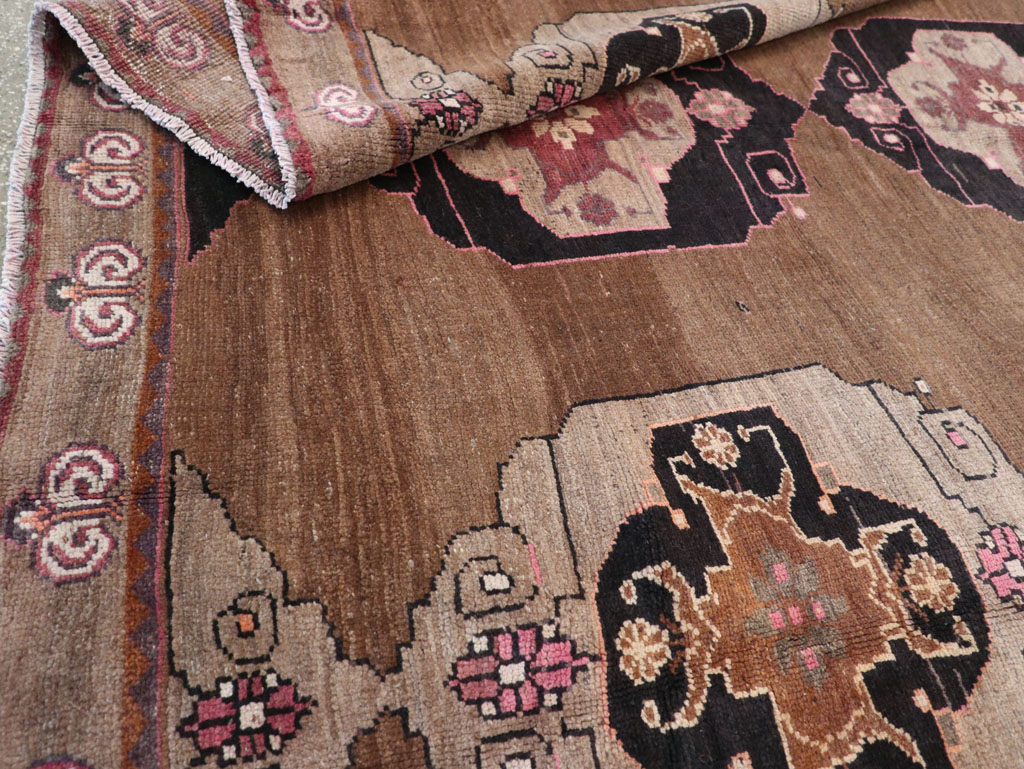 Vintage Turkish Anatolian Room Size Carpet, No.32507 - Gsblank