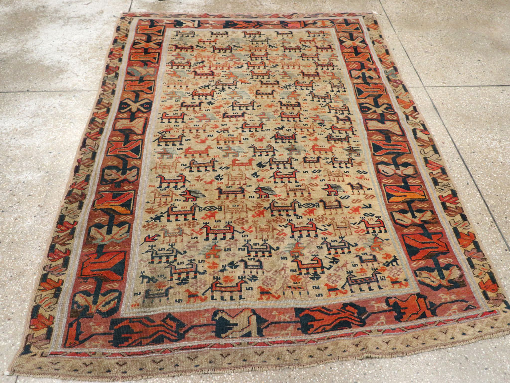 Antique Caucasian Shirvan Accent Rug, No.32512 - Gsblank