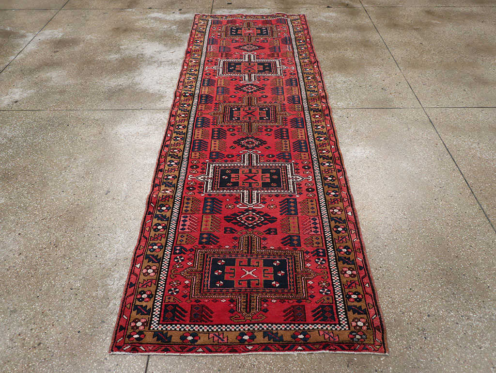 Vintage Persian Karajeh Runner, No.32514 - Gsblank