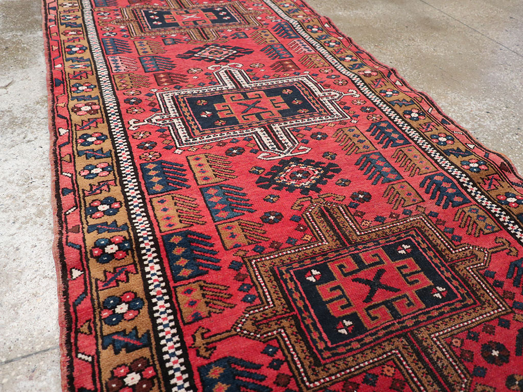 Vintage Persian Karajeh Runner, No.32514 - Gsblank
