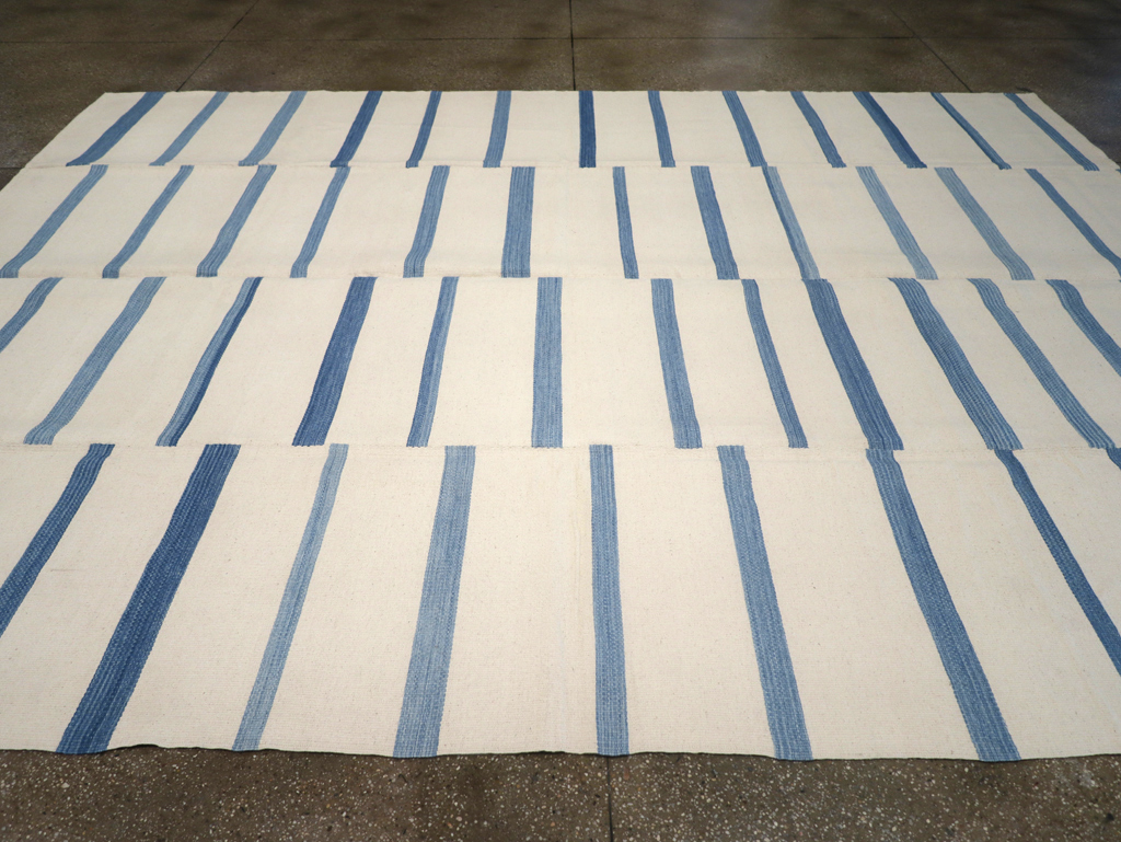Contemporary Turkish Flatweave Room Size Carpet, No.32542 - Gsblank