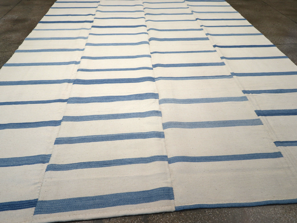 Contemporary Turkish Flatweave Room Size Carpet, No.32542 - Gsblank