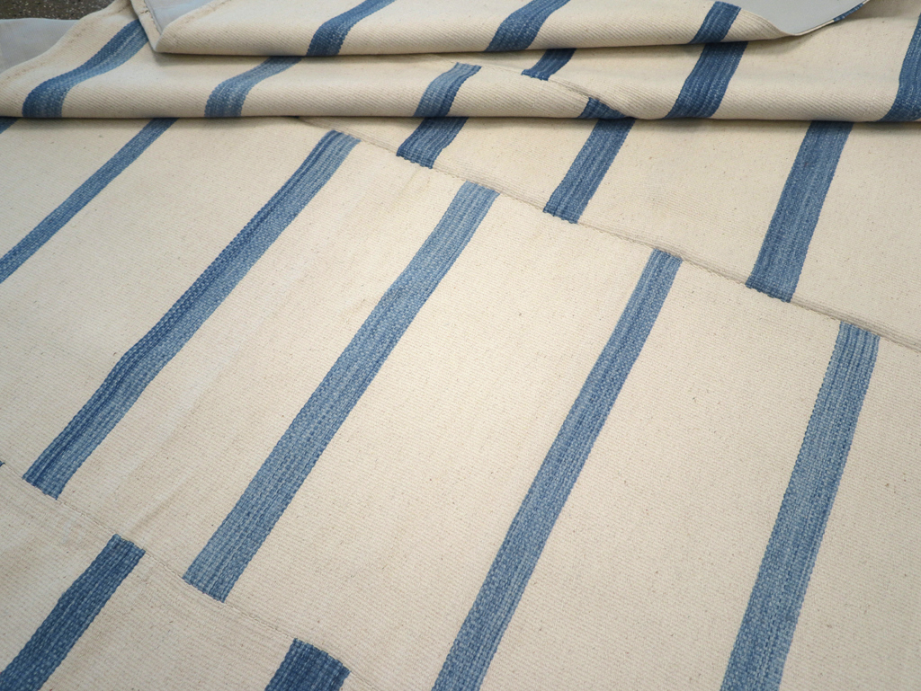 Modern Turkish Flatweave Kilim Room Size Carpet, No.32543 - Gsblank