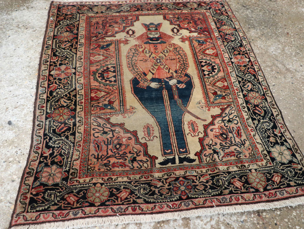 Antique Persian Sarouk Fereghan Pictorial Rug, No.32547 - Gsblank