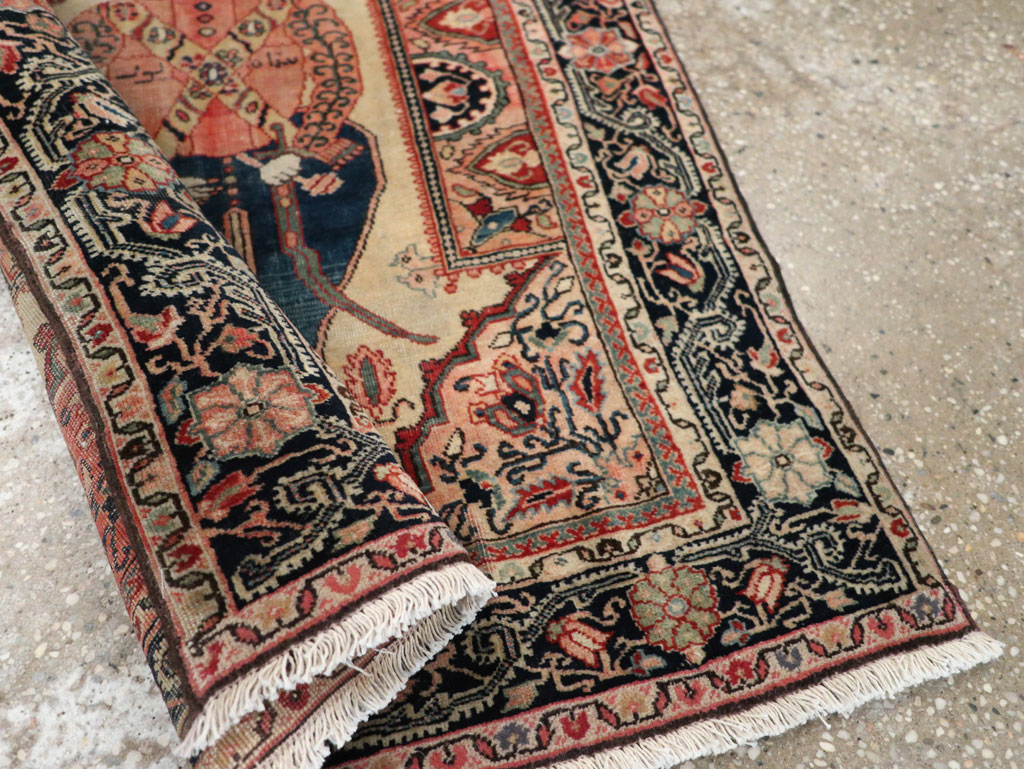 Antique Persian Sarouk Fereghan Pictorial Rug, No.32547 - Gsblank