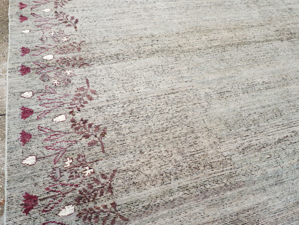 Modern East Turkestan Khotan Room Size Carpet, No.32551 - Gsblank