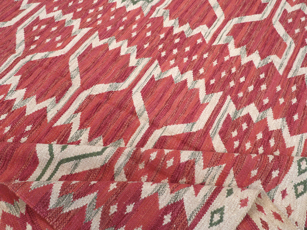 Contemporary Turkish Flatweave Small Room Size Carpet, No.32570 - Gsblank