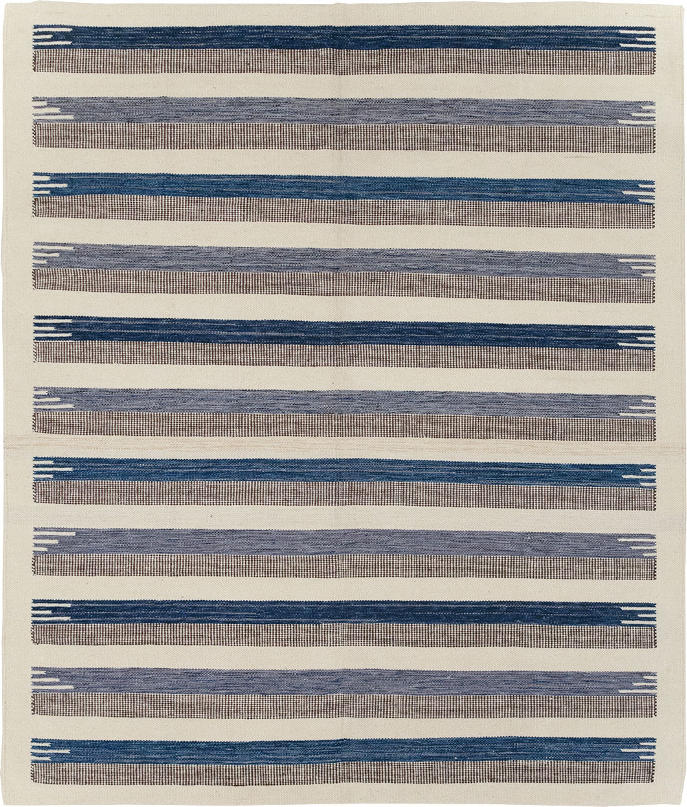 Contemporary Turkish Flatweave Accent Carpet, No.32577 - Gsblank