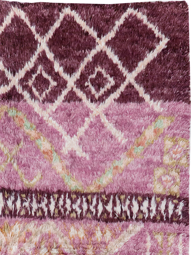 Vintage Moroccan Accent Rug, No.32583 - Gsblank