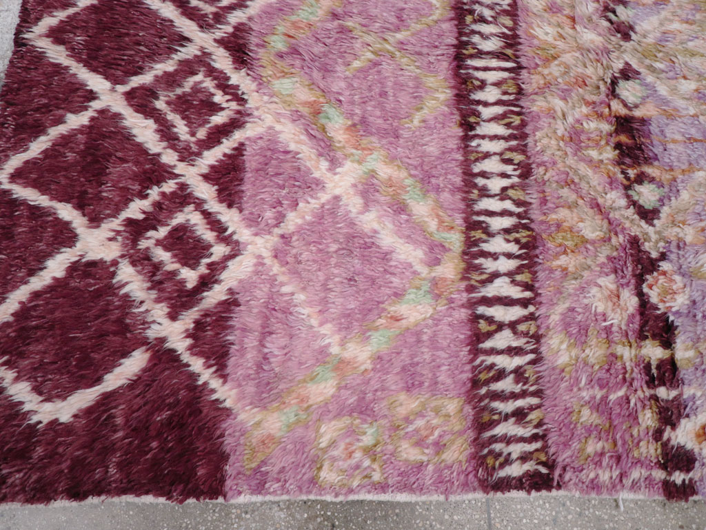 Vintage Moroccan Accent Rug, No.32583 - Gsblank