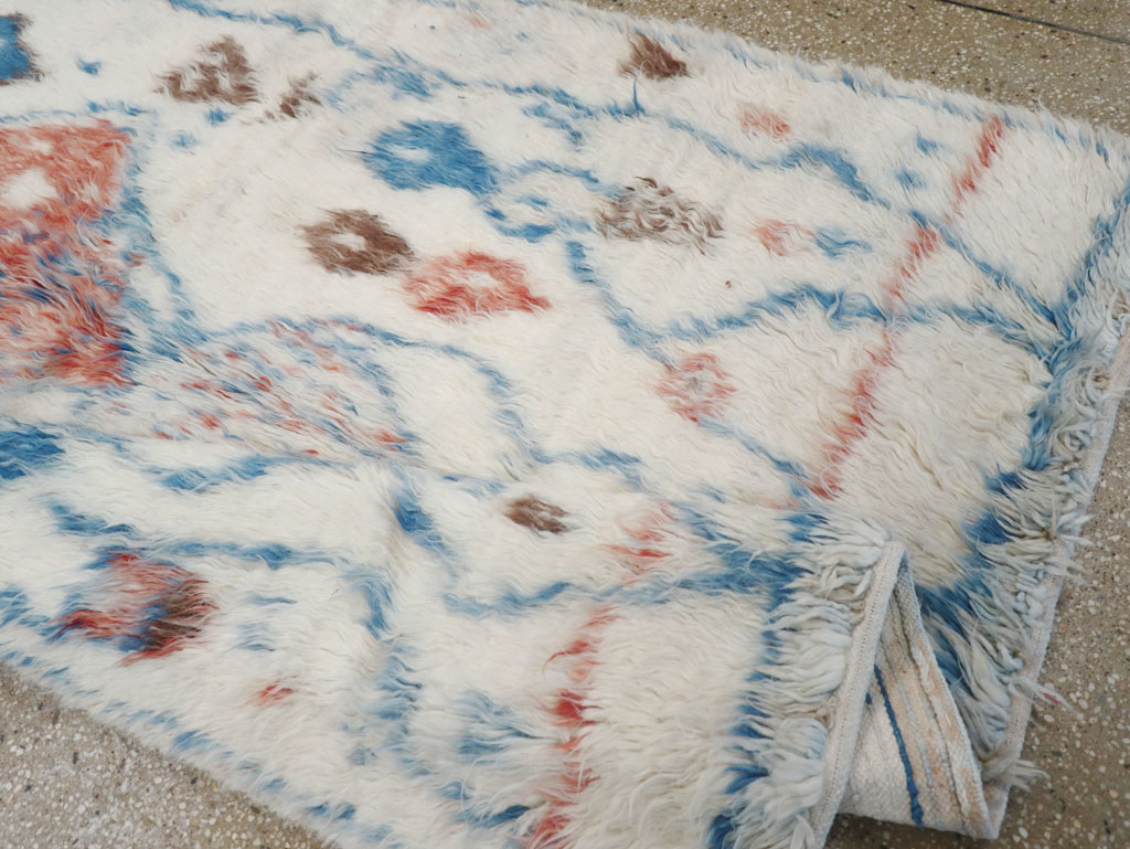 Vintage Moroccan Accent Rug, No.32584 - Gsblank