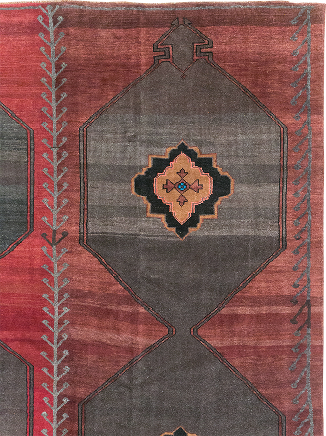 Vintage Turkish Anatolian Square Room Size Carpet, No.32589 - Gsblank