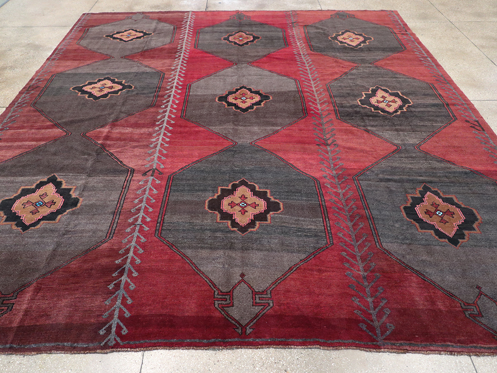 Vintage Turkish Anatolian Square Room Size Carpet, No.32589 - Gsblank