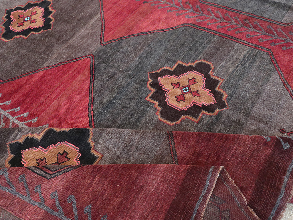 Vintage Turkish Anatolian Square Room Size Carpet, No.32589 - Gsblank