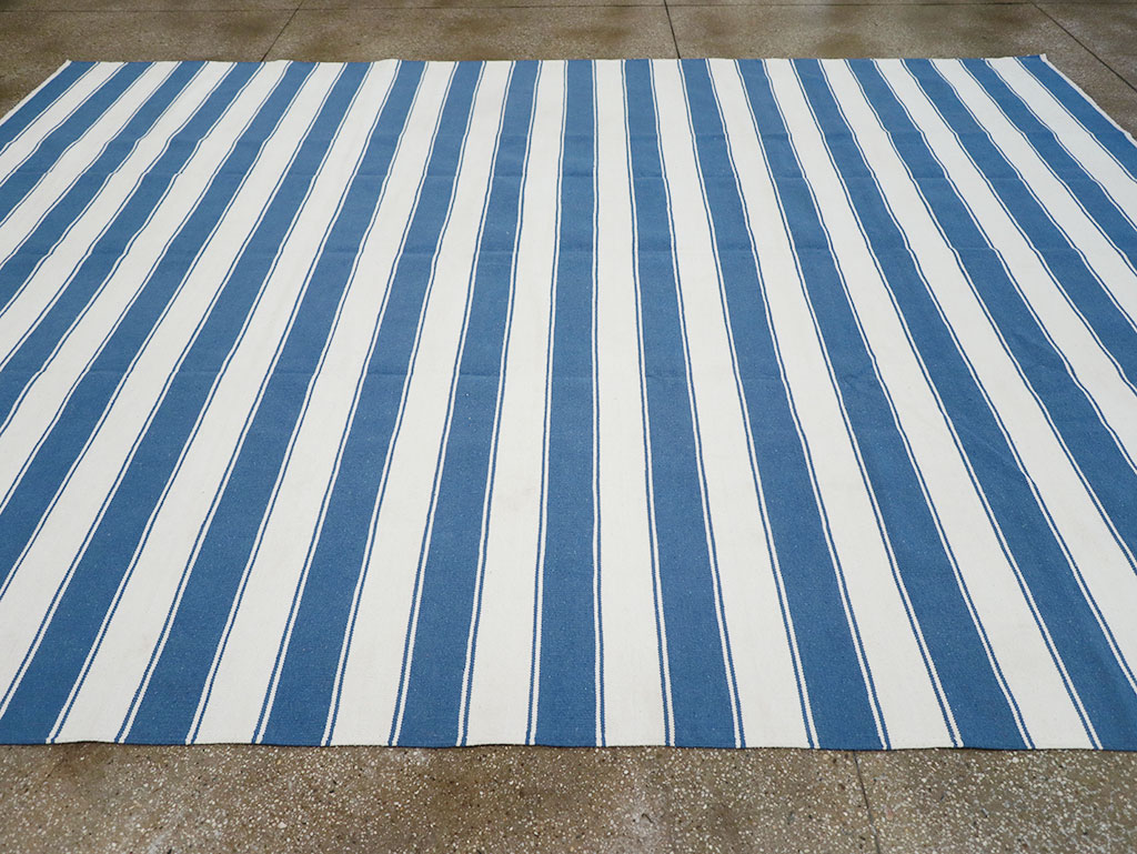 Modern Indian Cotton Dhurrie Room Size Carpet, No.32615 - Gsblank