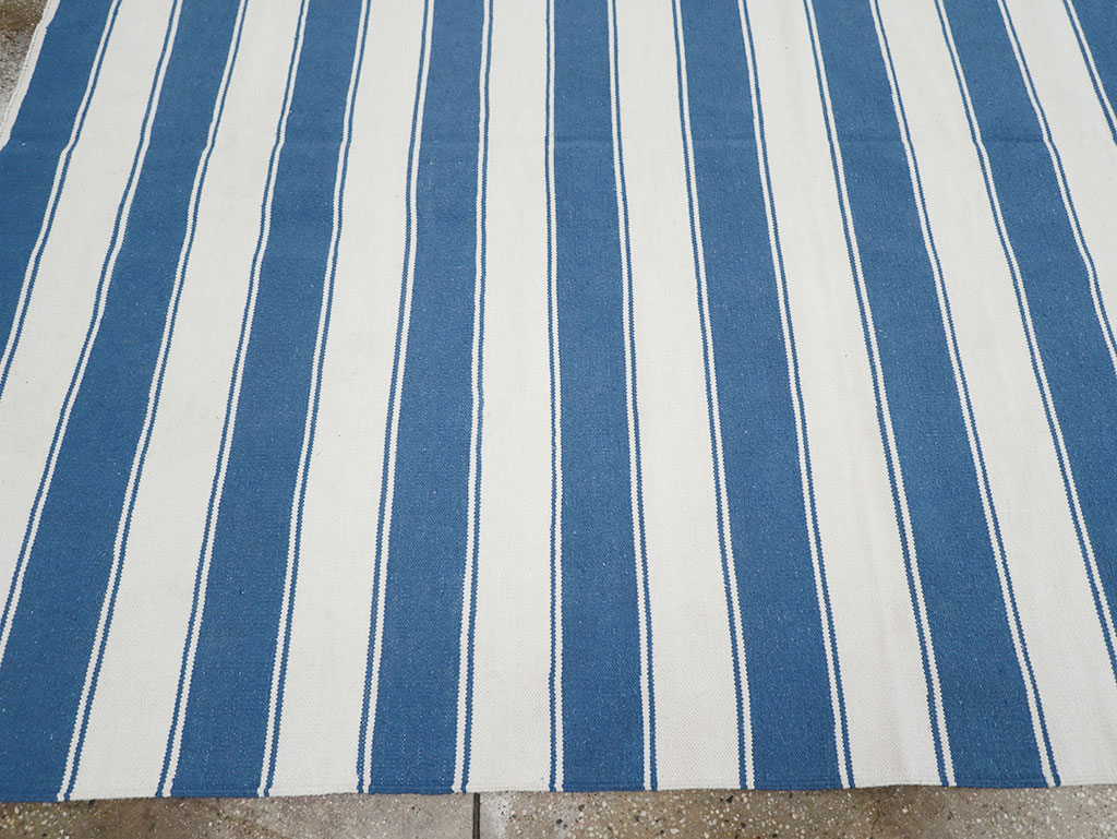 Modern Indian Cotton Dhurrie Room Size Carpet, No.32615 - Gsblank