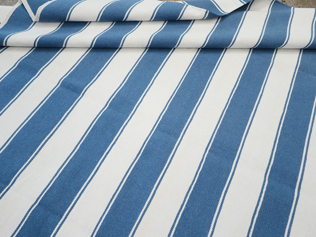 Modern Indian Cotton Dhurrie Room Size Carpet, No.32615 - Gsblank