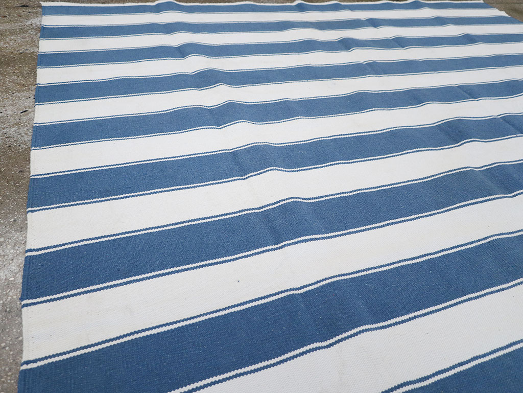 Modern Indian Flatweave Dhurrie Accent Carpet, No.32617 - Gsblank