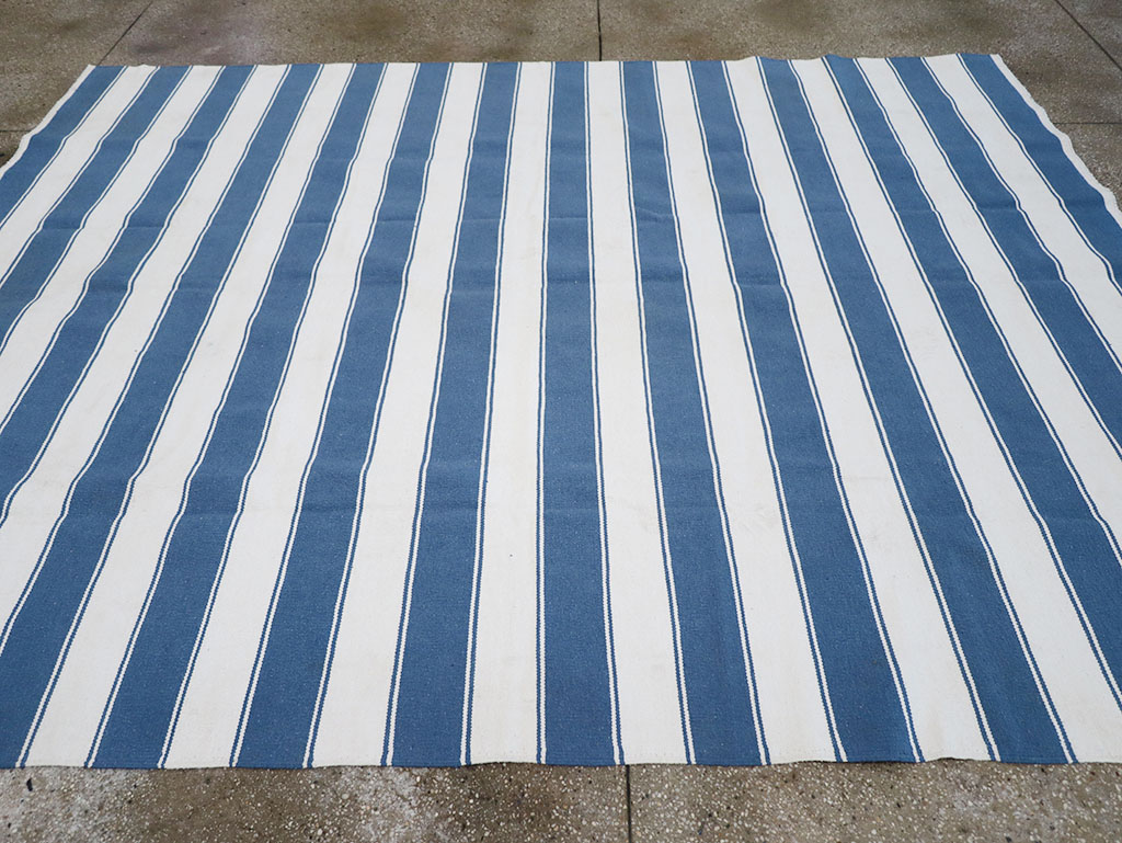 Modern Indian Flatweave Dhurrie Accent Carpet, No.32617 - Gsblank