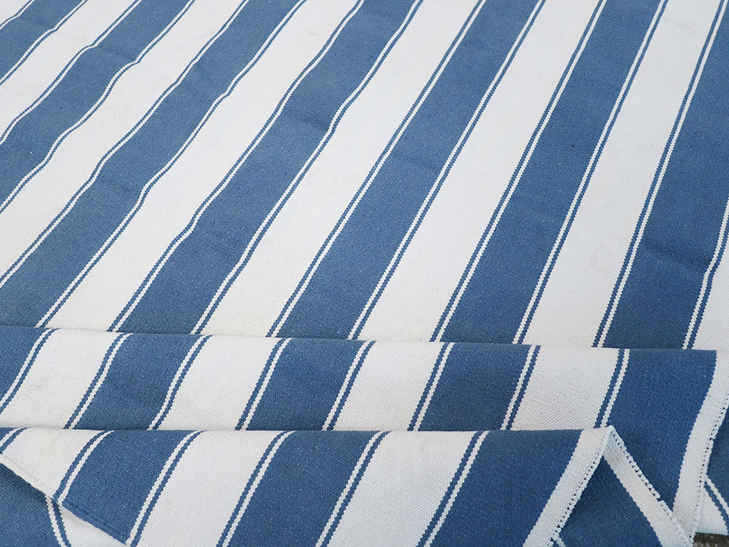 Modern Indian Flatweave Dhurrie Accent Carpet, No.32617 - Gsblank