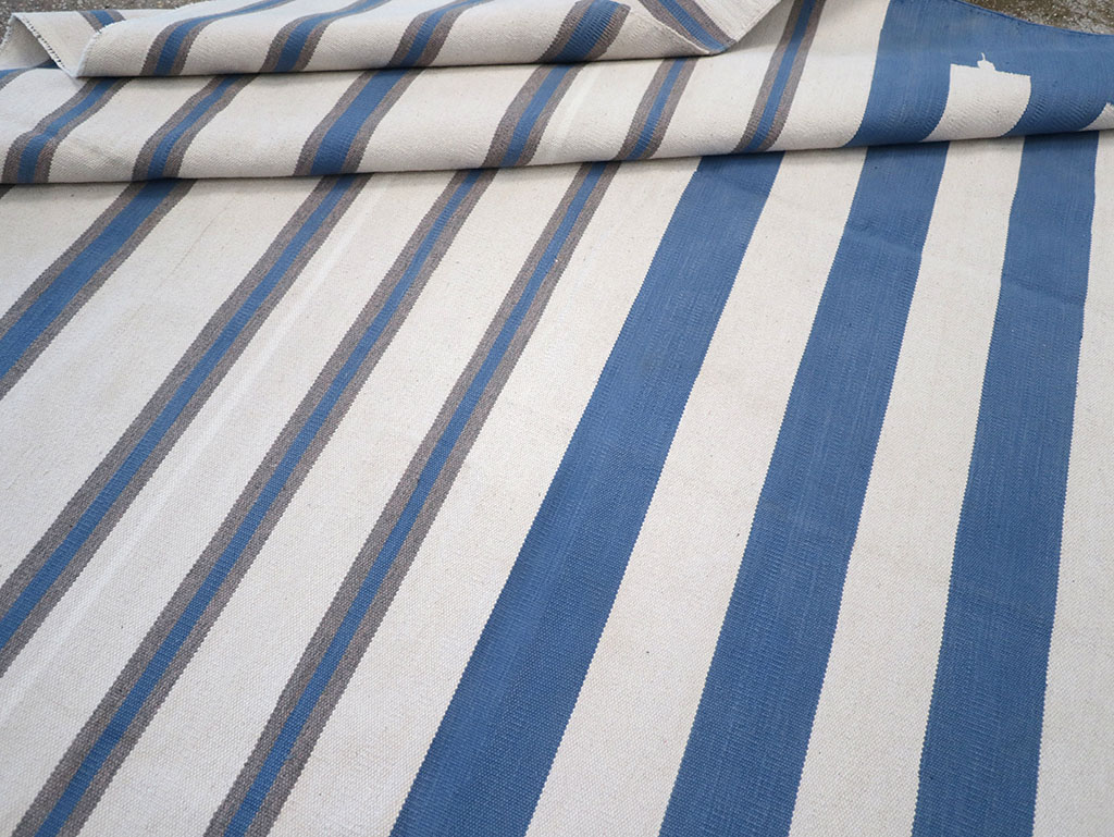 Modern Indian Flatweave Dhurrie Room Size Carpet, No.32622 - Gsblank