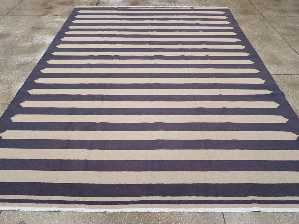 Modern Indian Flatweave Dhurrie Room Size Carpet, No.32630 - Gsblank