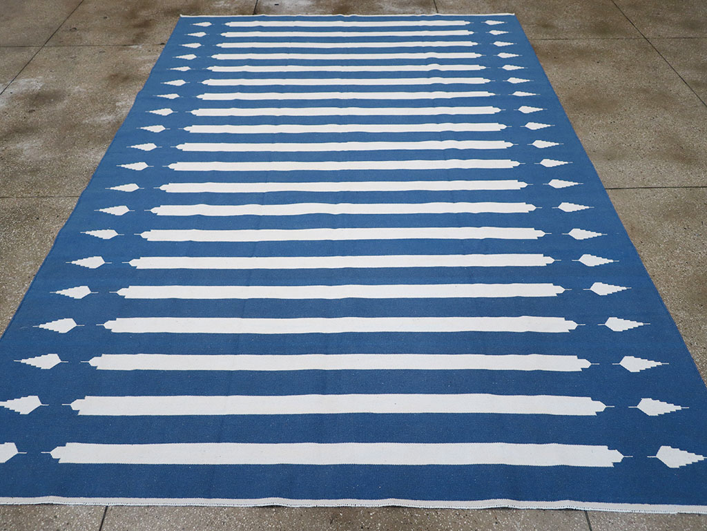 Modern Indian Flatweave Dhurrie Room Size Carpet, No.32632 - Gsblank