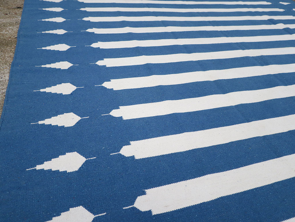 Modern Indian Flatweave Dhurrie Room Size Carpet, No.32632 - Gsblank