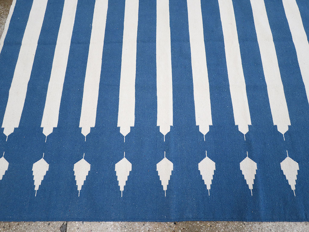 Modern Indian Flatweave Dhurrie Room Size Carpet, No.32632 - Gsblank