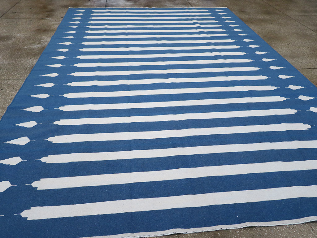 Modern Indian Flatweave Dhurrie Room Size Carpet, No.32632 - Gsblank