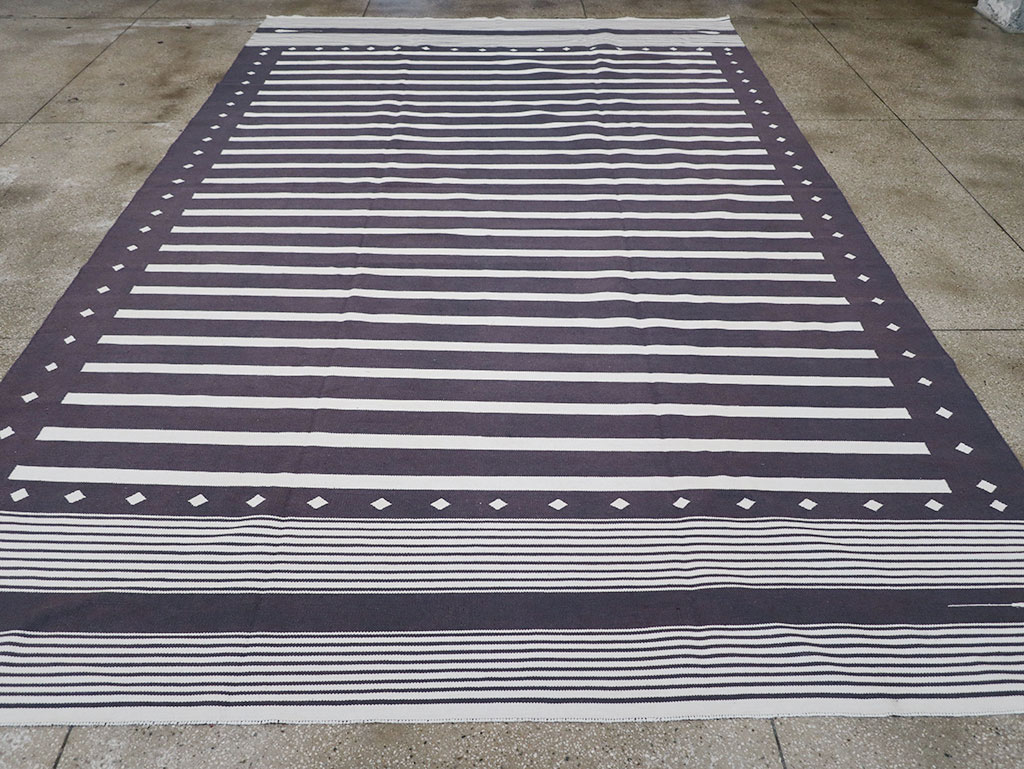 Modern Indian Flatweave Dhurrie Large Room Size Carpet, No.32634 - Gsblank