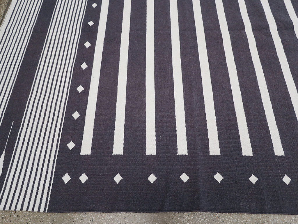 Modern Indian Flatweave Dhurrie Large Room Size Carpet, No.32634 - Gsblank